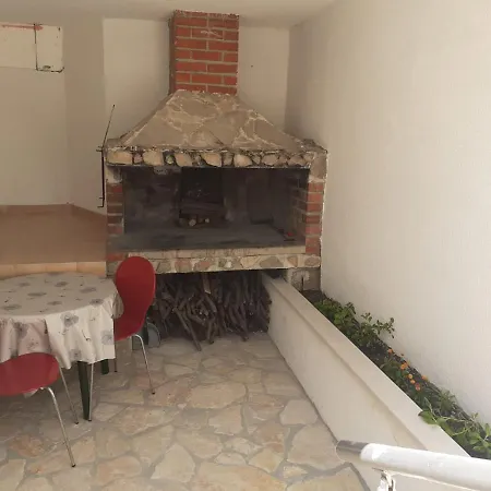 Apartments Slavica Bol Exterior photo